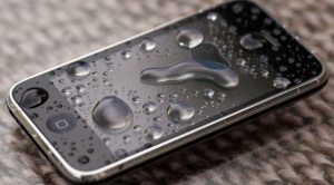 dropped iPhone in water 
