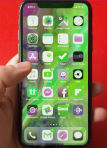 iPhone green screen 